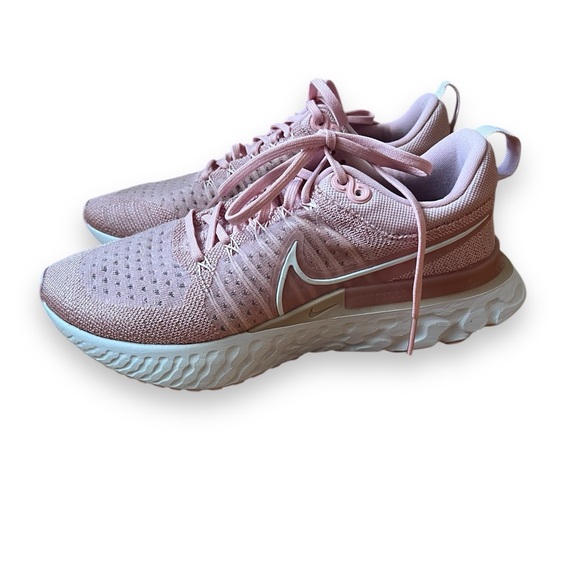 NEW Nike React Infinity Flyknit (size us 8.5) - Picture 2 of 9